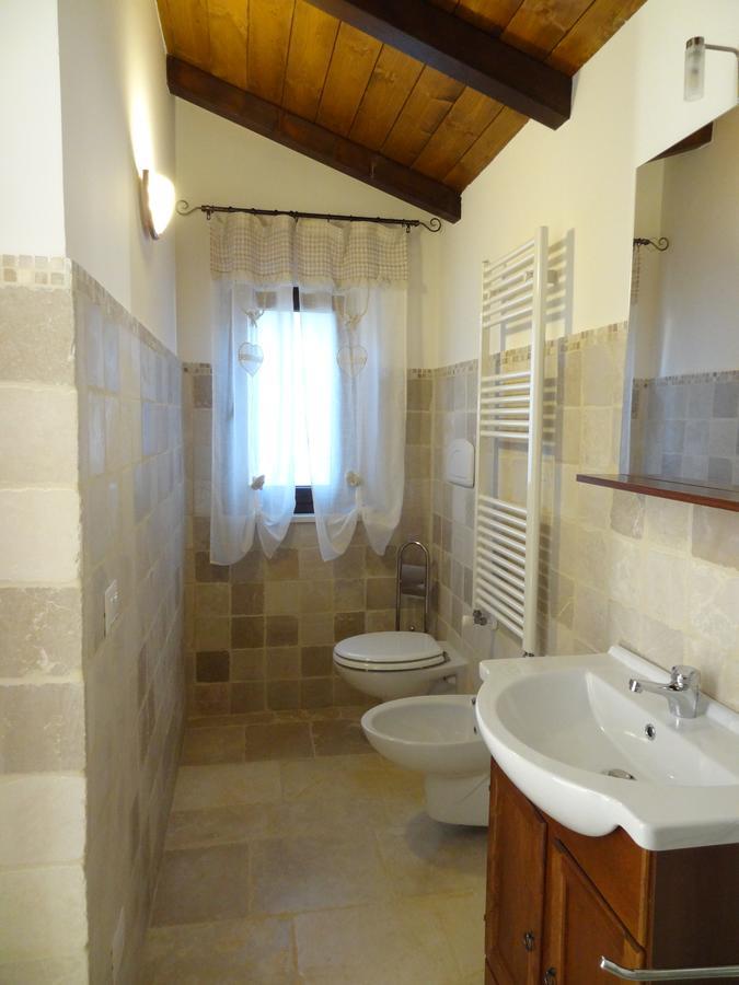 L'Antico Casolare Bed & Breakfast Castellana Grotte Exterior photo